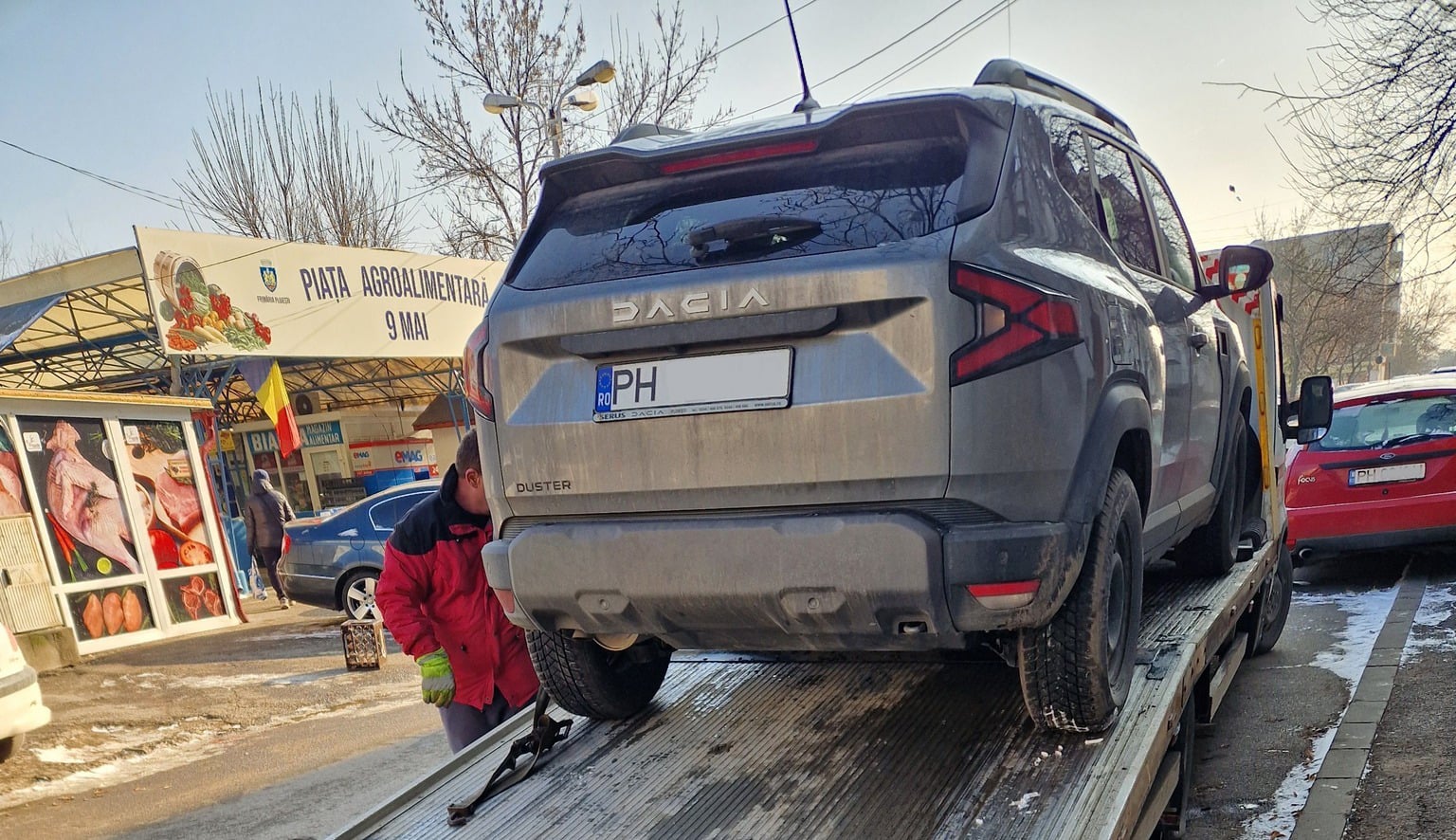 Dacia cu faruri aburite: Condens normal sau defecțiune?