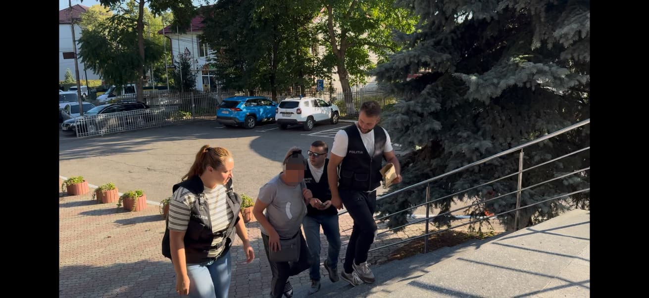 Bărbat dispărut, găsit îngropat în curte. Partenera, reținută