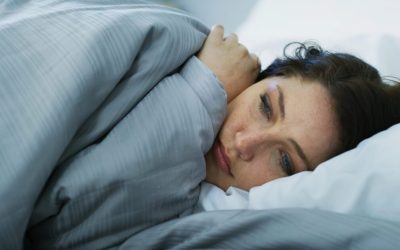 Plânsul în somn: Semne de alarmă la care trebuie să fim atenți