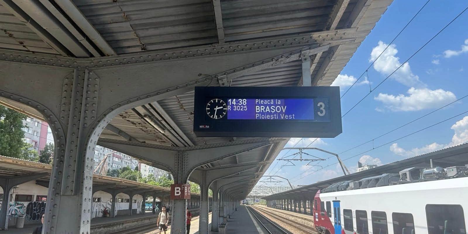 Primul PESA pleacă spre Brașov din București