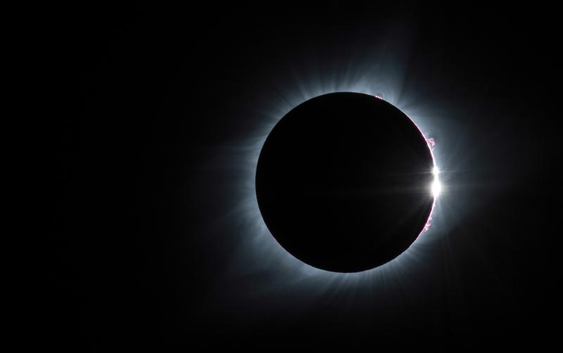 Eclipsa Totală de Soare Zdruncină Sectorul Energetic European