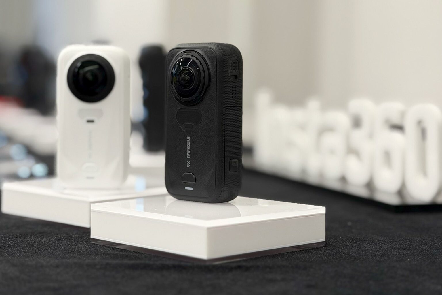 Noua cameră 360 înlocuiește trei gadgeturi odată