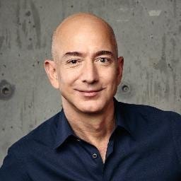 Bezos intră în Liverpool. Investiție majoră, cu miză pe viitor