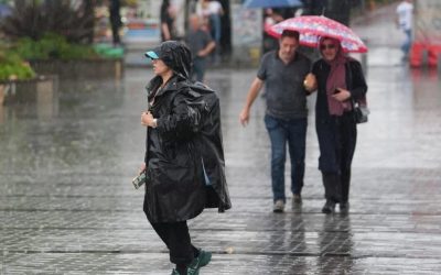 Ploi torențiale și caniculă, atenție la avertizări