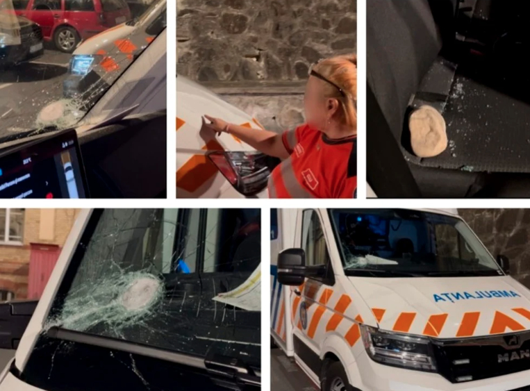 Șofer ambulanță atacat la Cluj, operat de două ori: Riscă orbirea