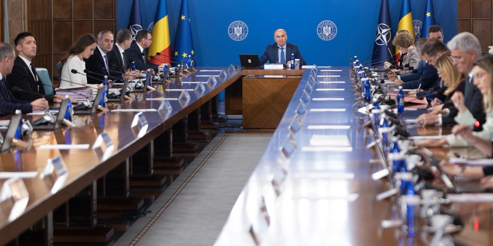 Guvernul taie din consumul de curent: Noi reguli stricte