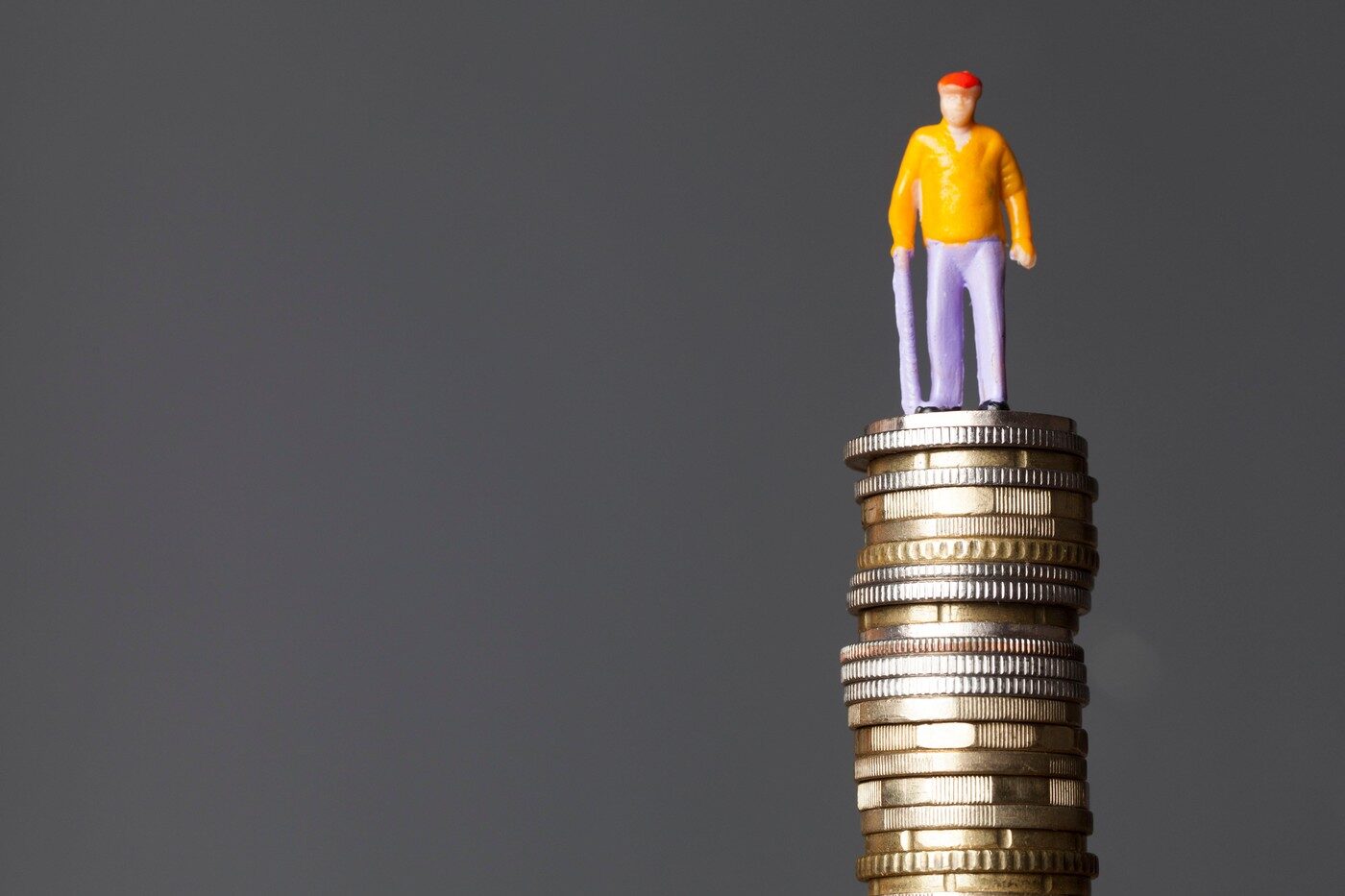 Pilonul 2: Cât intră lunar și unde s-au dus banii. Fondurile, profit record