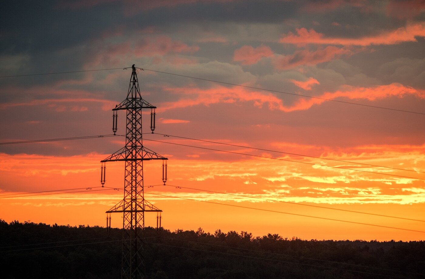 Criză energetică: Cine e deconectat primul și cum se limitează consumul