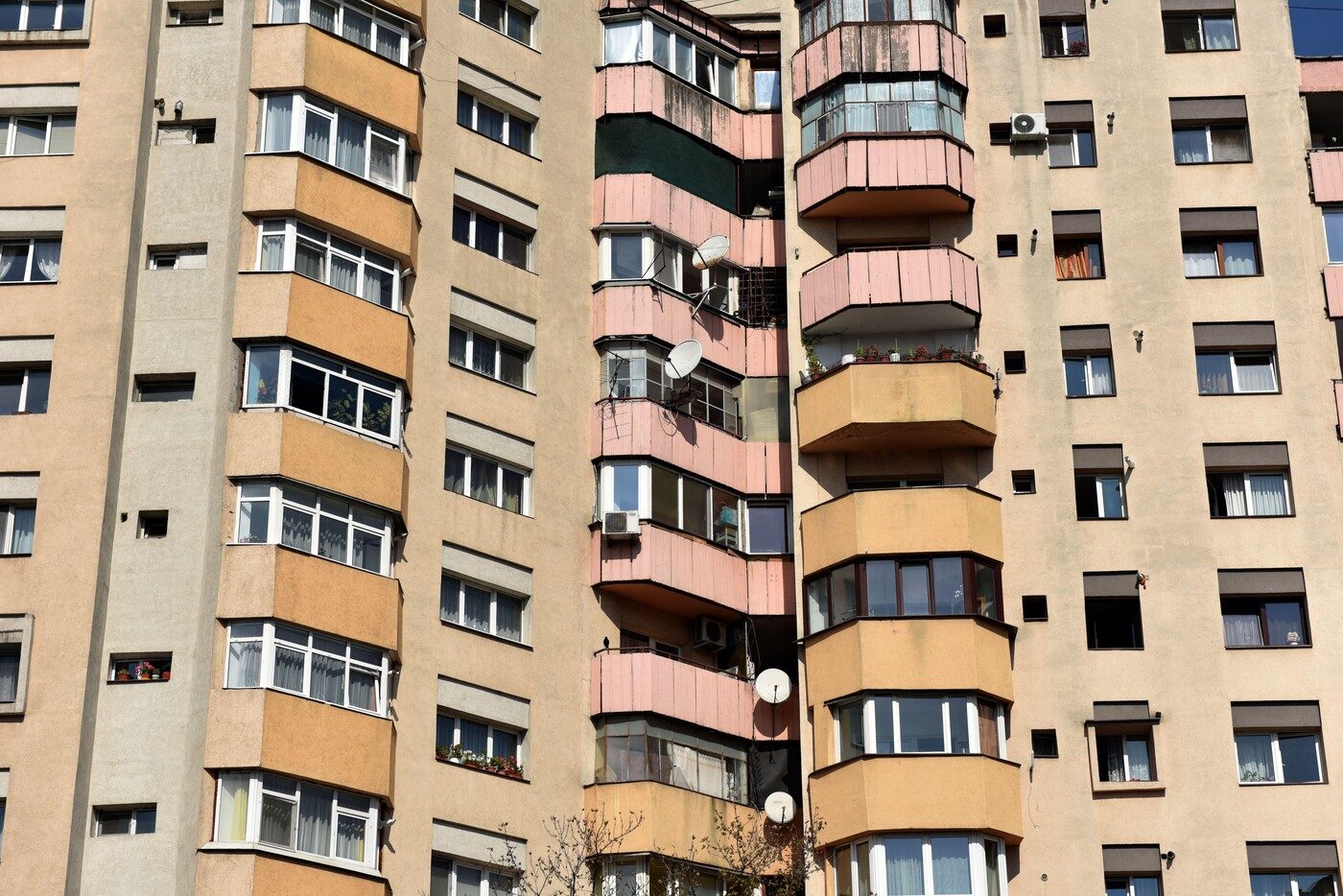 Casa ta, factură MARE: Etajul contează la curent