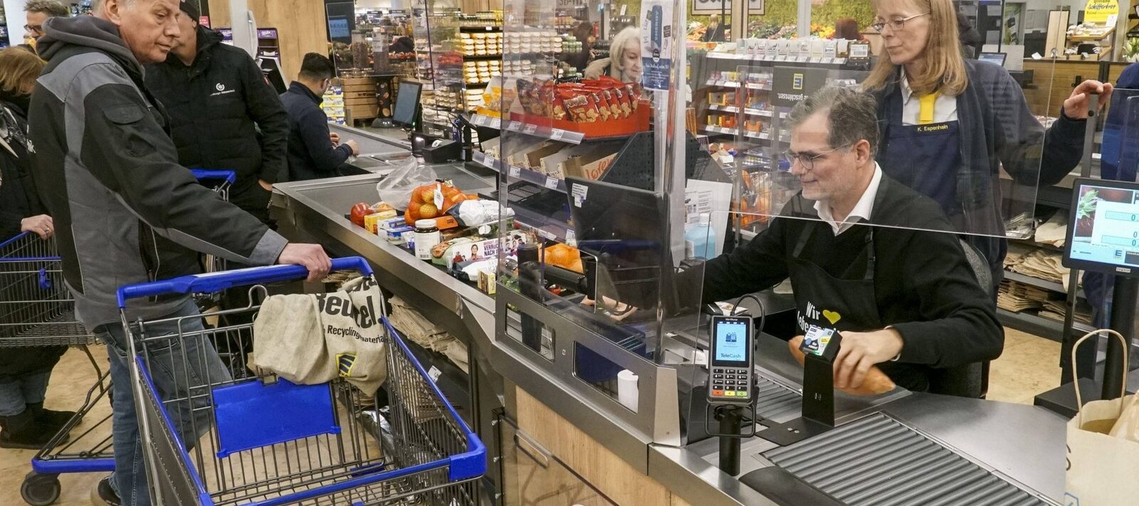 Alimentele, record de prețuri după trei ani