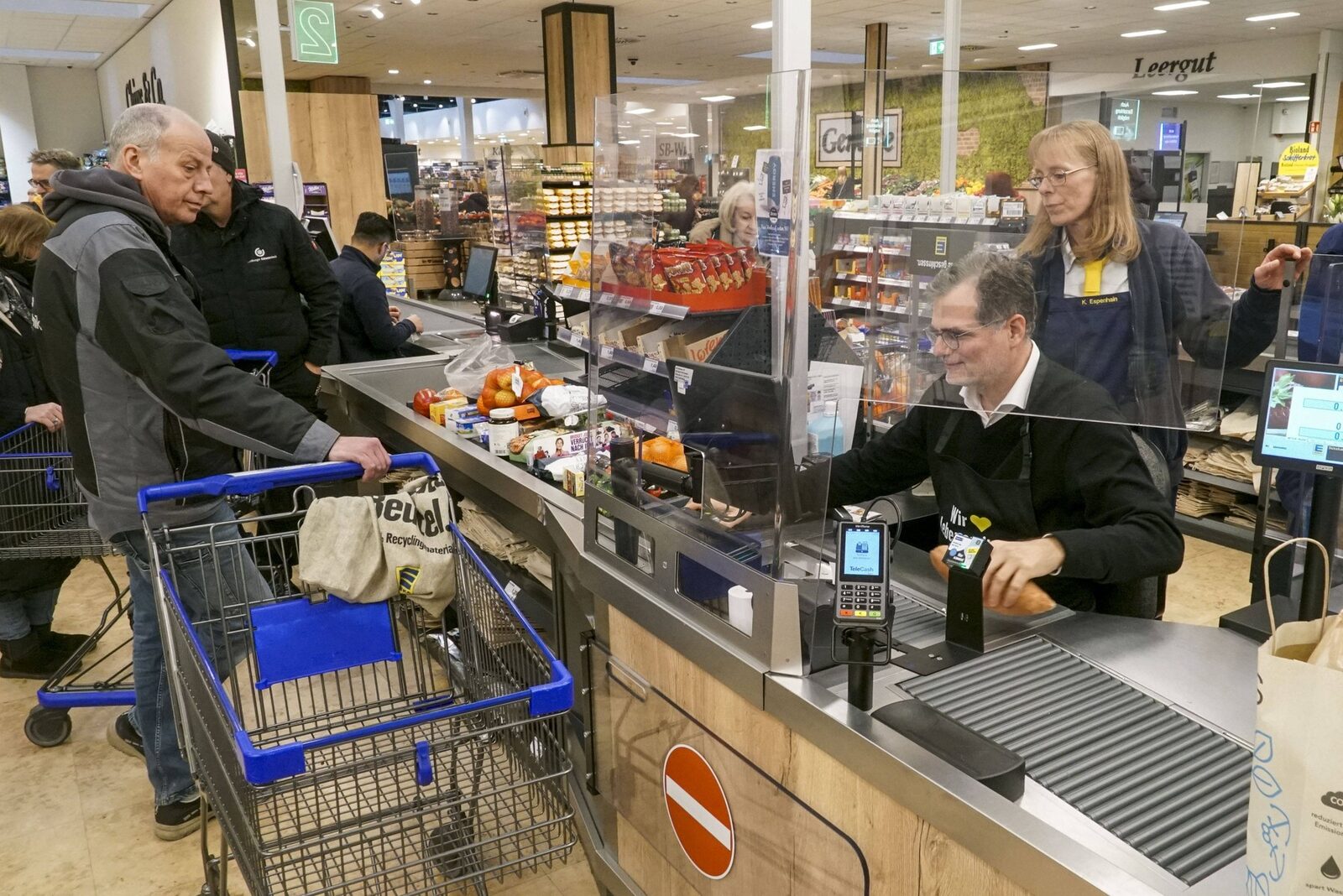 Alimentele, record de prețuri după trei ani