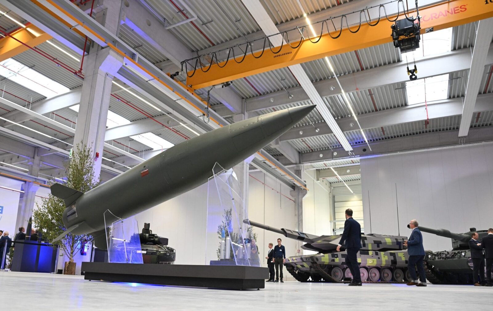Rheinmetall: Germanii tineri vor țara, dar voluntariatul nu ajunge
