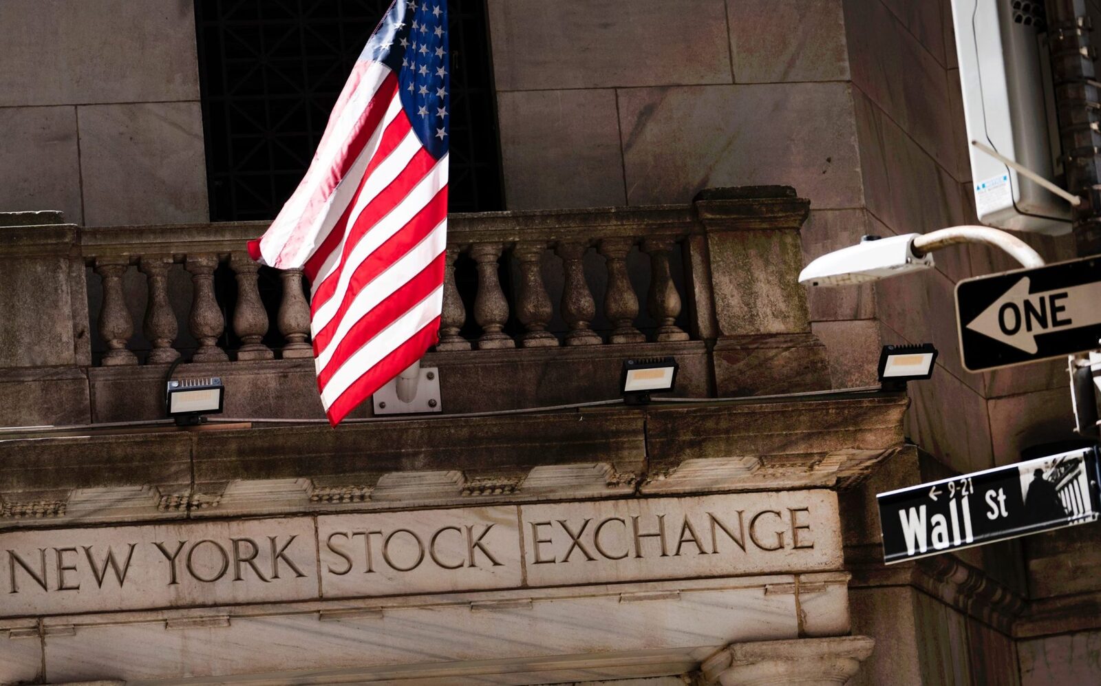 Wall Street, record istoric. Giganții tech au împins bursa în vârf