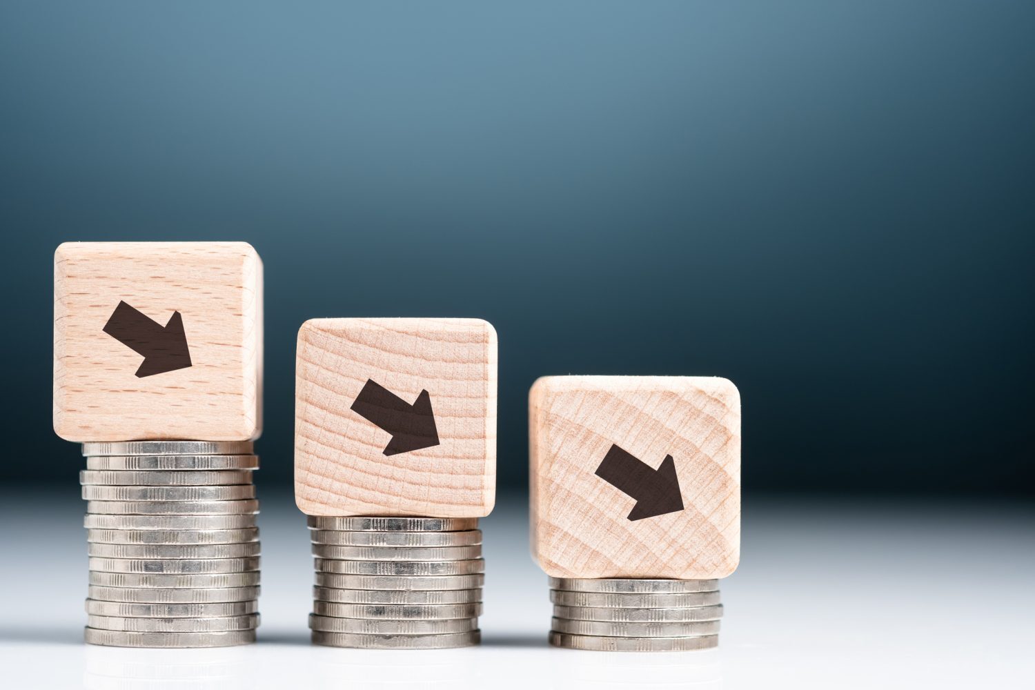România în recesiune? Economia s-a contractat, riscul crește
