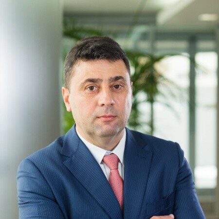 Mureșan (E-INFRA): Viitorul energetic: Nucleare, regenerabile, baterii