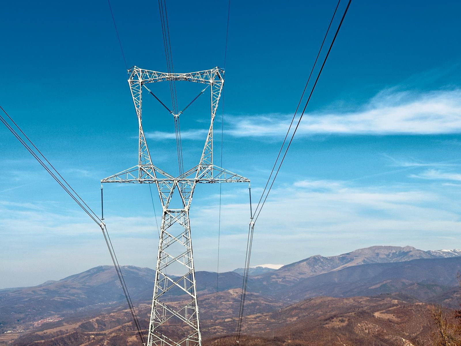 Transelectrica: Eroare tehnică a perturbat datele privind energia