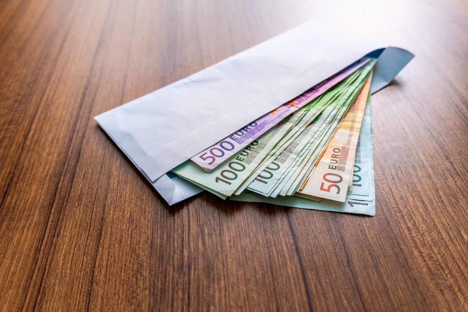 Pensionari fără datorii: Metoda ce uimește România