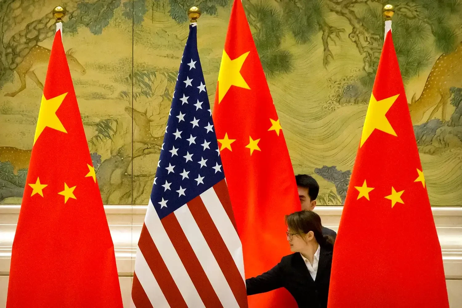 FMI: Negocierile SUA-China, benefice economiei globale