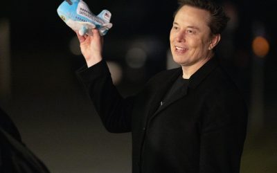 Finlanda cere lui Musk extindere Starlink în Ucraina, apărare antiaeriană pe final