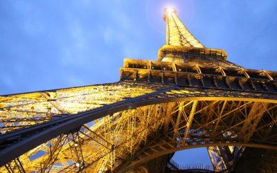 Turnul Eiffel se redeschide: Incident cu personal feminin retras în timpul unei vizite