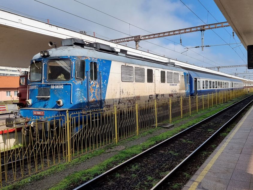 Căi ferate prăpăd: 600 km bune din 11.000, banii PNRR unde au ajuns