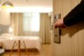 UE înăsprește regulile pentru Airbnb. Prețurile chiriilor, vizate