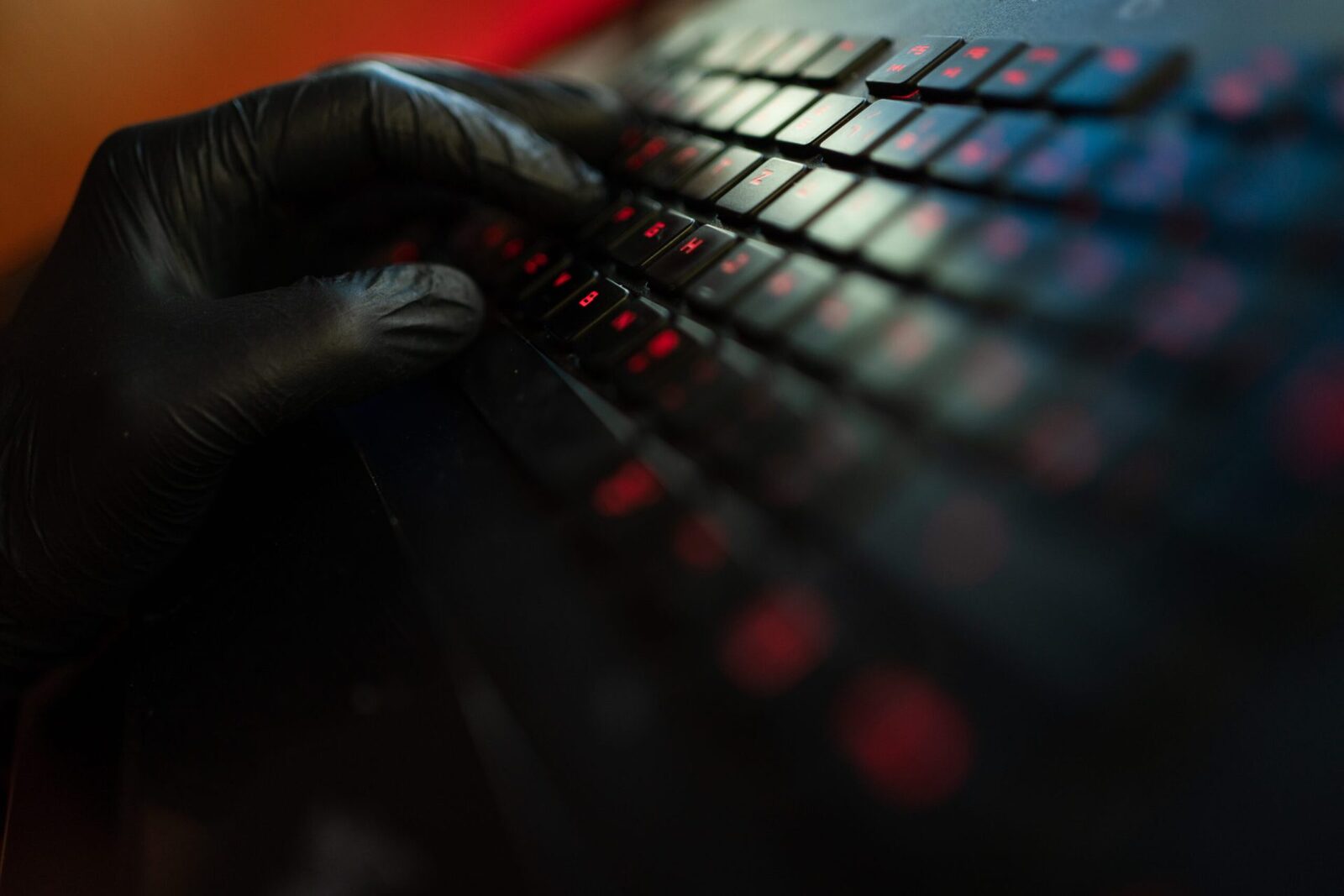 Spam invizibil: Milioanele de mesaje ocolesc filtrele, păcălind utilizatorii