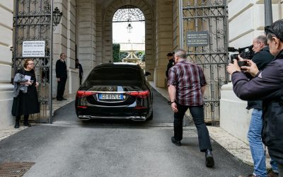 Thiel, fugă spre Sud. Speculații: „Lideri mai nebuni decât ei”