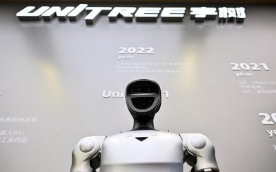 Roboți umaniști: Lider mondial, listare record în China