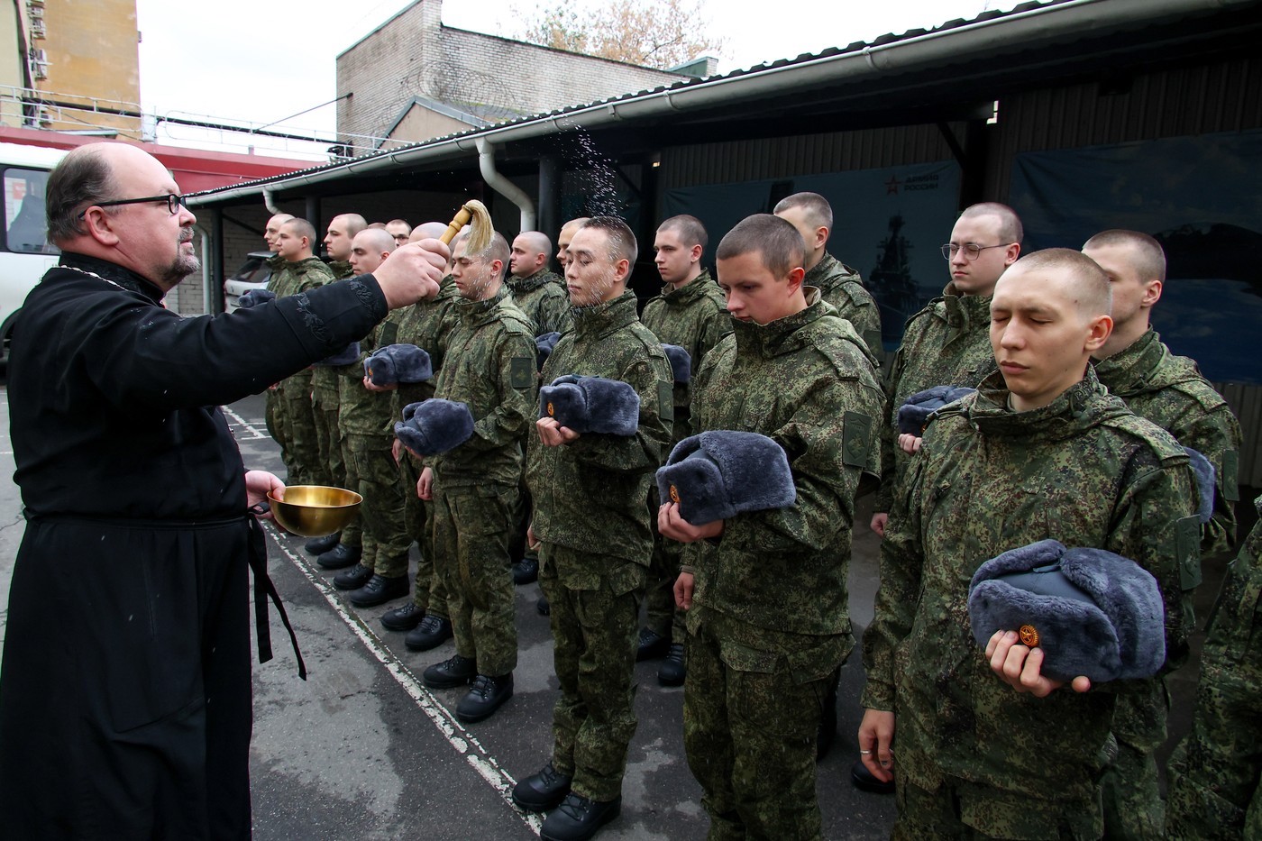 Rusia recrutează incompetenți: De ce acum