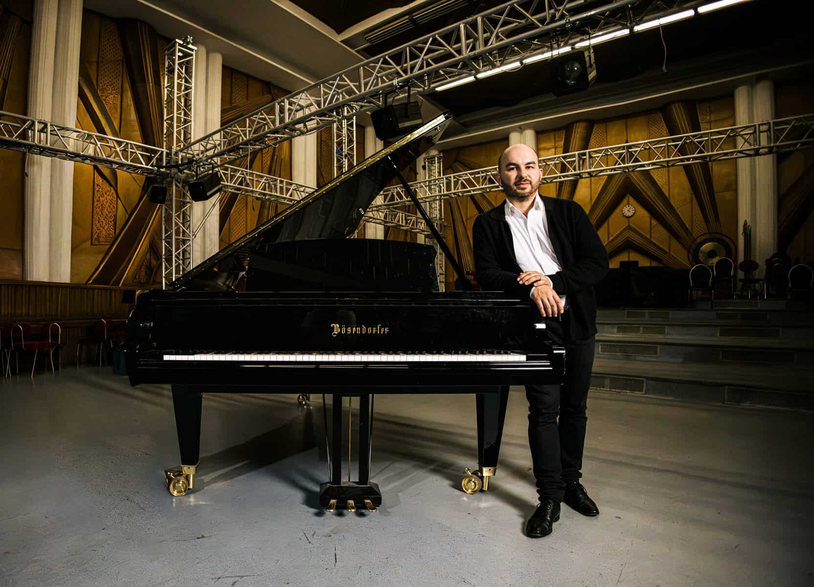Bosendorfer Imperial, Marea Revenire pe Scena Bucureșteană după 15 Ani
