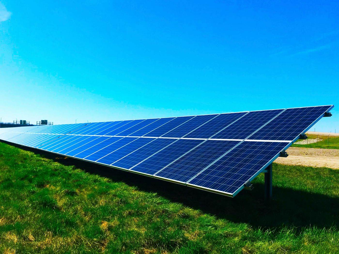 China restricționează exportul de tehnologii solare