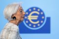Euro, scumpire ULUITOARE. Franța, Italia peste 4%, BCE sub presiune