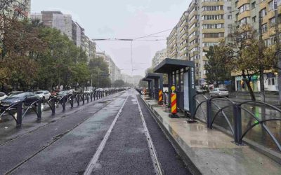Linia de tramvai gata, dar banda de autobuz, blocată pe Bulevardul Chișinău