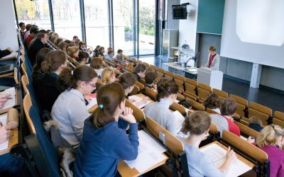 Ce facultate îți garantează job și bani în România