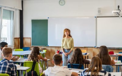 Profesorii tineri pleacă din țară: Un strigăt de ajutor