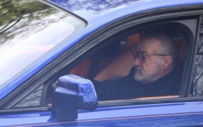 Becali, direct de la nuntă la FCSB: „7 minute până la Arena Națională”