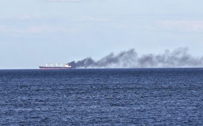 Apărare: Navă lovită în Marea Neagră, anunț grav