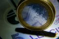 Euro, un nou record istoric: Leul se prăbușește la 5,3447