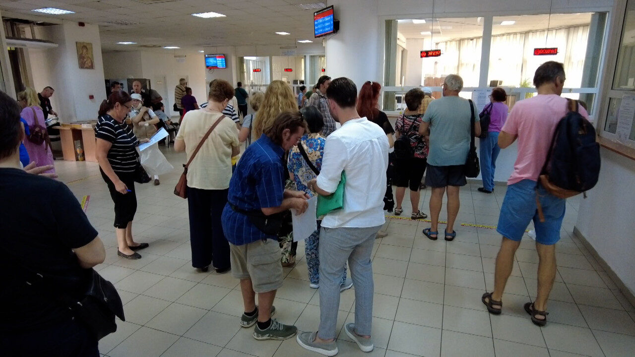 Pensie 35 ani, 2 joburi, 8500 lei: Câți bani primești