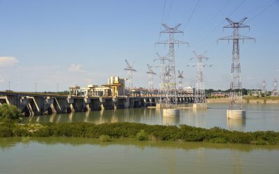 Hidroelectrica: Preț mic sau tarif garantat, ce primești