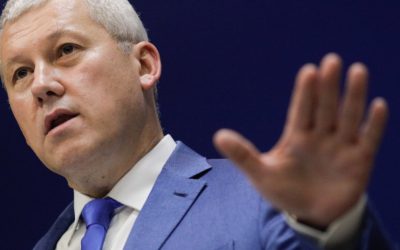 PREDOIU: Criza politică e Titanic. Icebergul se vedea de luni