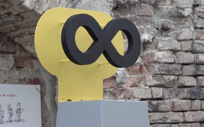 Brăila, pionieră: Primului „Monument al Prostiei” din lume