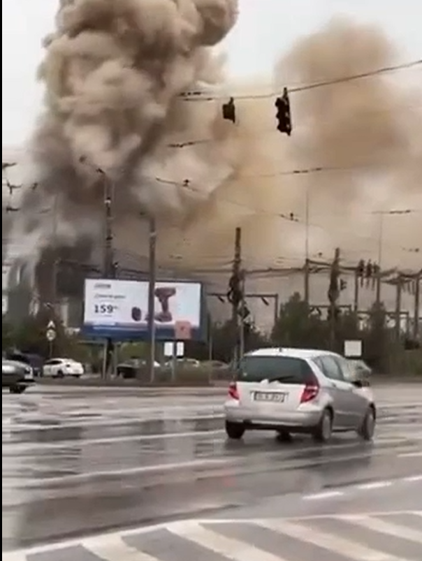 Explozie la CET Iași: Mii de oameni, fără apă caldă și căldură